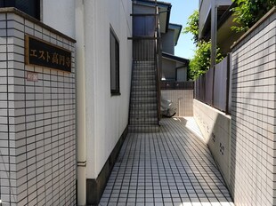エスト高円寺の物件外観写真